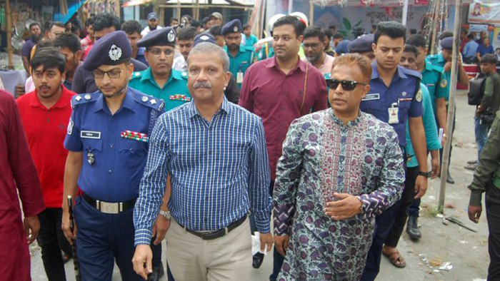 Law-advisor-2510010953