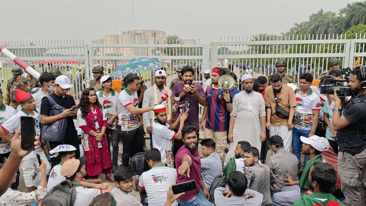 dhaka-post-40-20251017123759